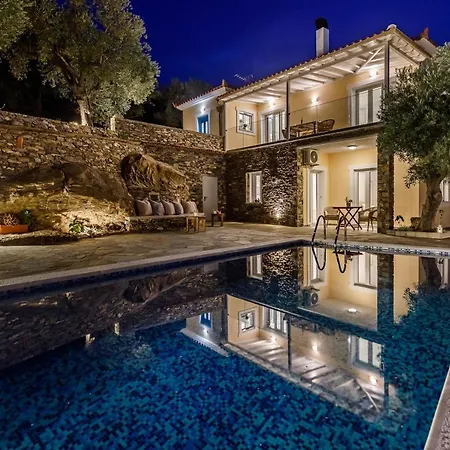 Villa Ifigeneia Skopelos Με Πισίνα Και Υπέροχη Θέα Exteriér fotografie